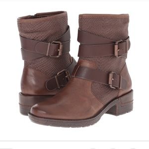 Sofft distressed brown leather boots